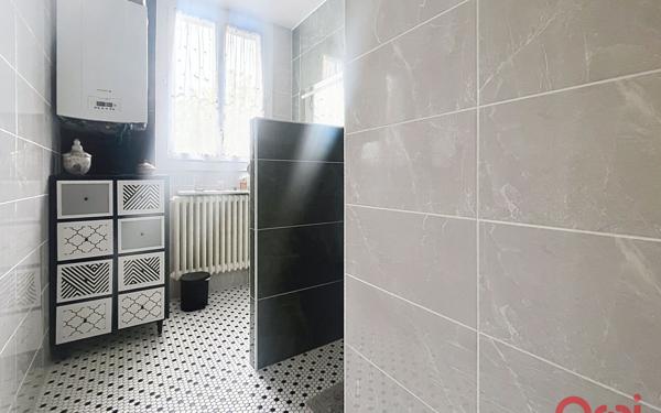 Maison à vendre    3 pièces • 115,50 m2 Vichy