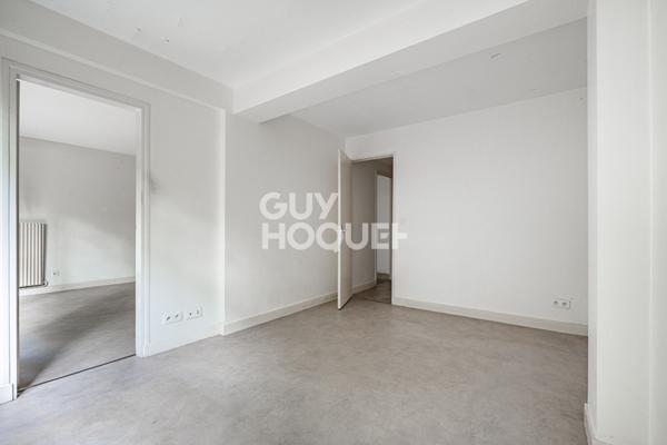 APPARTEMENT 2 PIECES AVEC JARDIN, PARKING ET CAVE