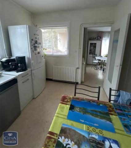 Appartement à louer 3 pièces 68.42m² Tours (37100)