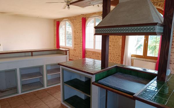 Maison à vendre    5 pièces •  Bessèges