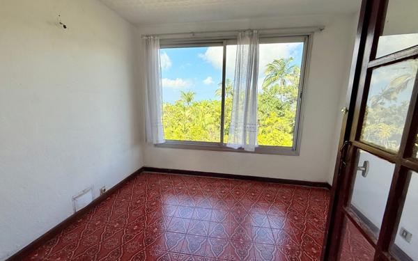 Maison à vendre    6 pièces •  Le Tampon