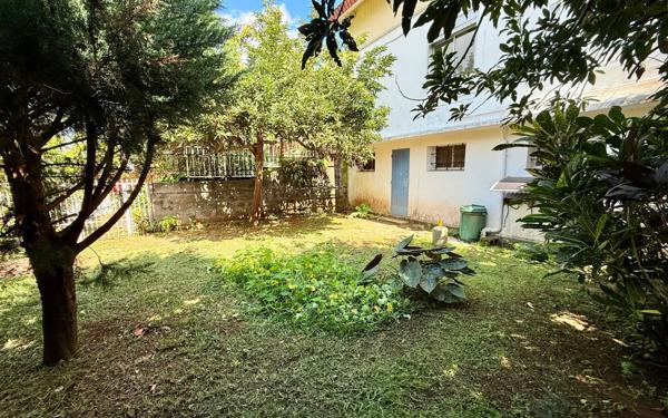 Maison à vendre    6 pièces •  Le Tampon