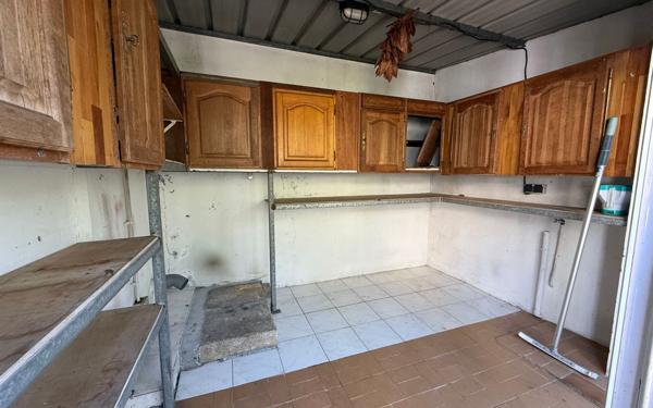 Maison à vendre    6 pièces •  Le Tampon