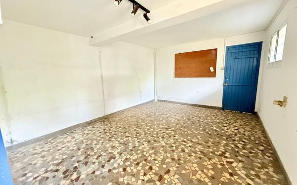 Maison à vendre    6 pièces •  Le Tampon