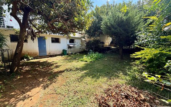 Maison à vendre    6 pièces •  Le Tampon