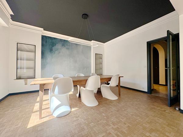 Lille Liberté/Quai du Wault, splendide Appartement bourgeois de 205,4 m² Lille Lille Liberté/Quai du Wault, splendide Appartement bourgeois de 205,4 m² Lille