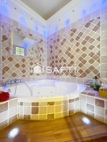 REZ DE JARDIN DE 78M2 AVEC DEPENDANCE