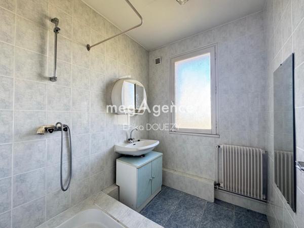 Maison à CHOLET, 49300 - 7 pièces 124m²