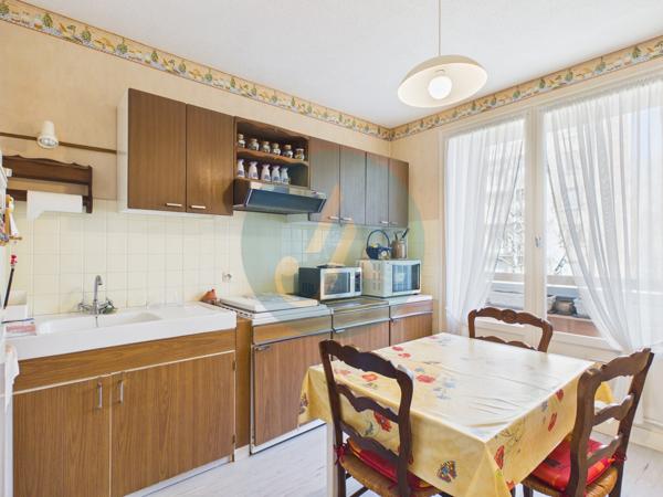 Nevers (58000) Appartement T2 lumineux 64m2 avec garage et DPE en C à Nevers