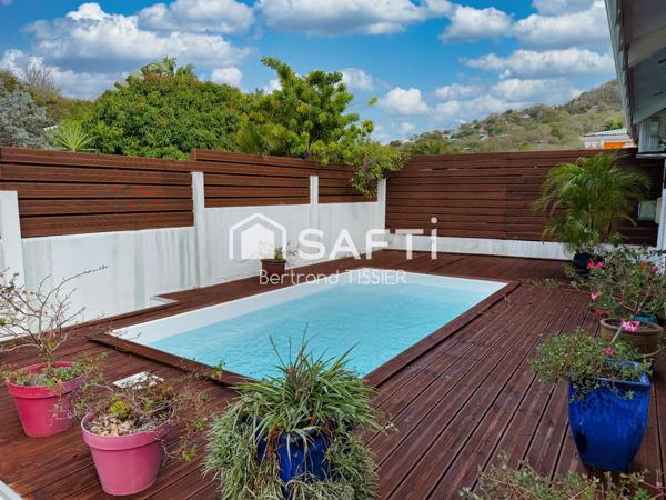 Maison 3 chambres, piscine, rénovée, lotissement