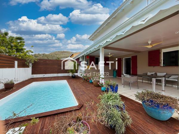 Maison 3 chambres, piscine, rénovée, lotissement