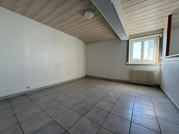 T4 Gare Angers , Angers 49000