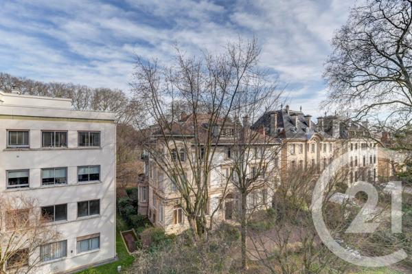 Appartement F4 à vendre  4 pièces - 129,81 m2 LYON - 69006