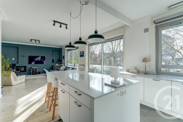 Appartement F4 à vendre  4 pièces - 129,81 m2 LYON - 69006