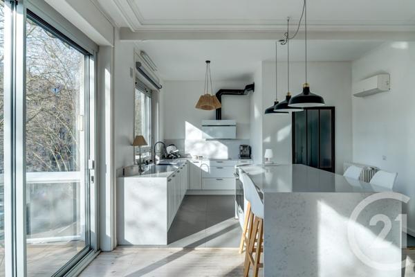 Appartement F4 à vendre  4 pièces - 129,81 m2 LYON - 69006