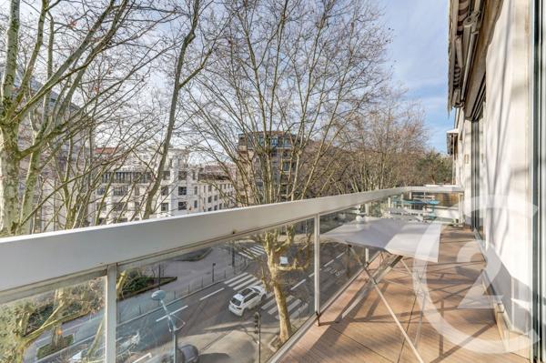 Appartement F4 à vendre  4 pièces - 129,81 m2 LYON - 69006