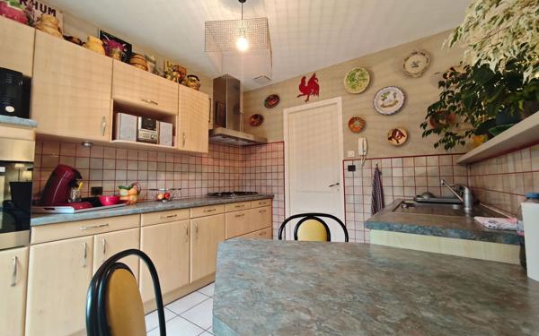 Maison à vendre    5 pièces • 80,31 m2 Pont-de-Larn