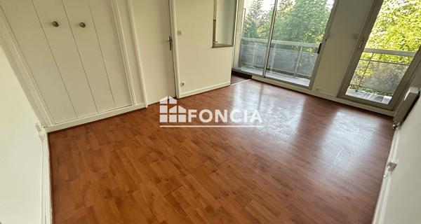 Location Studio 18 m² - Châtenay-malabry 92290