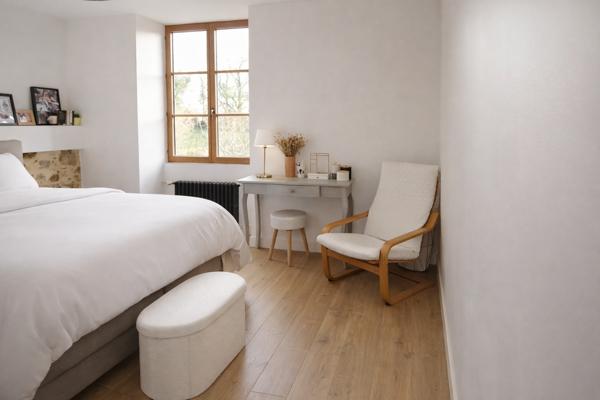 Maison 6 pièces 220 m²