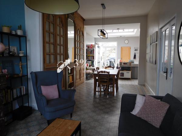 Maison 6 pièce(s) 3 chambre(s) 102 m²