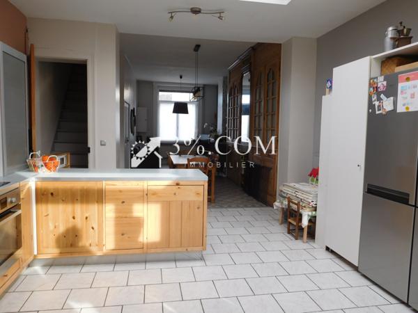 Maison 6 pièce(s) 3 chambre(s) 102 m²