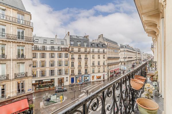 Drouot / Le Peletier - Appartement familial - 3 chambres - Ascenseur et balcon