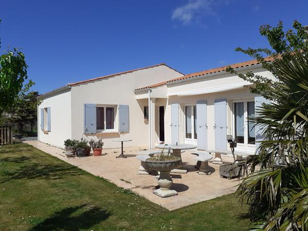 Maison Saint Georges d Oleron 5 pièces 117,70 m² hab.