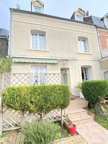 Vente                                                      Maison
                        
                     7 pièces                      128 m2                     à Trouville-sur-Mer