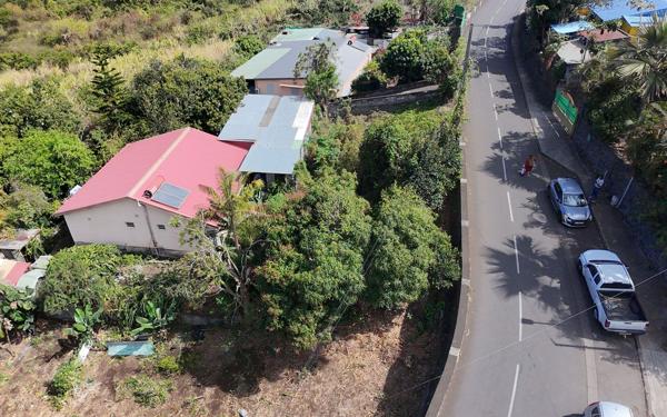 Terrain à vendre    Les Trois-Bassins