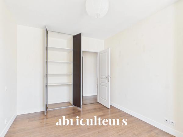 Appartement traversant– 72,8 m² 3 pièces Bordeaux Rue de Pessac