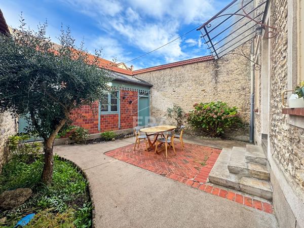 Maison bourgeoise à vendre à Etampes 110 m2