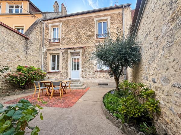 Maison bourgeoise à vendre à Etampes 110 m2