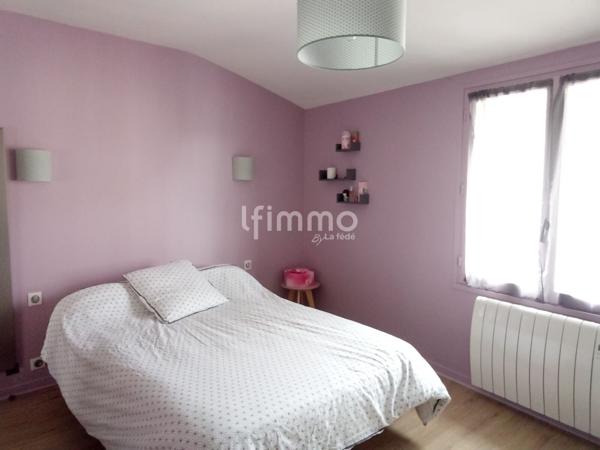 Maison à vendre 4 pièces 97 m², balcon et double garage