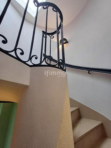 Maison à vendre 4 pièces 97 m², balcon et double garage