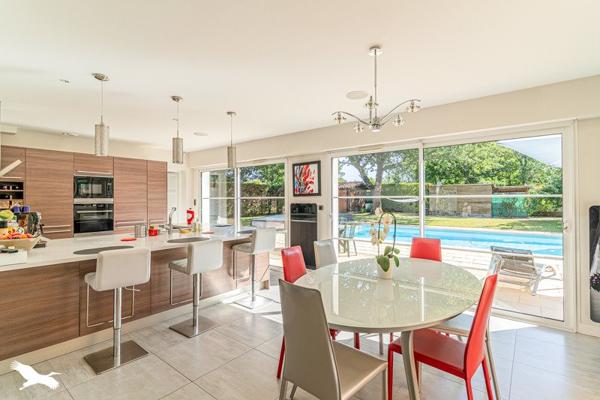 Maison à vendre 724 640 € Pessac 7 p 174 m² DPE C
