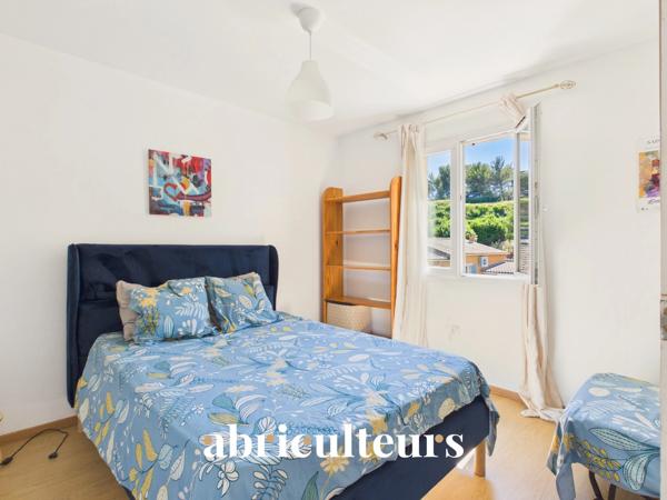 Maison 128 m² 7 pièces Saint-Chamas (13250)