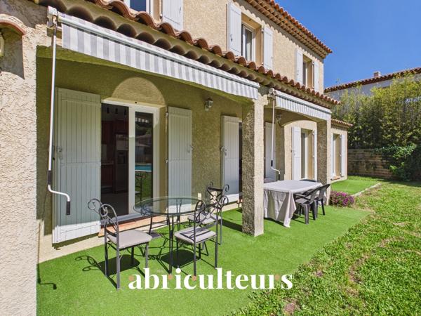 Maison 128 m² 7 pièces Saint-Chamas (13250)