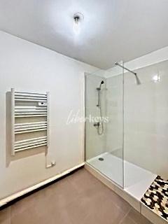 APPARTEMENT 3 PIECES AVEC TERRASSE 32m2