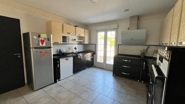 Vente                                                      Maison
                        
                     4 pièces                      105 m2                     à Gien
