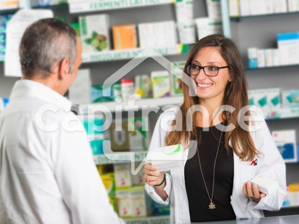 Local/bureau à vendre SAINT HERBLAIN (44) cabinet médical avec 3 pièces + cuisine 75m2