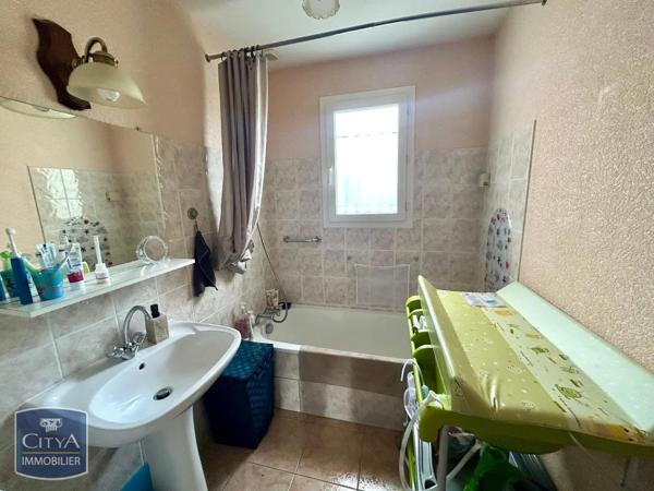 Maison à louer 3 pièces 78.1m² Réalmont (81120)