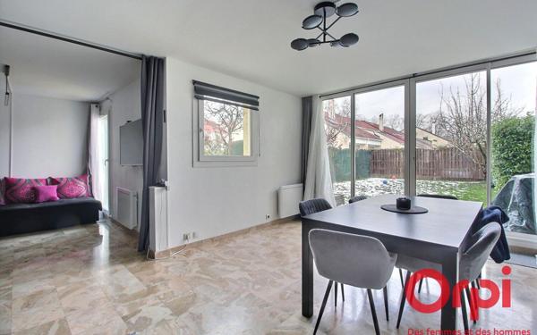 Maison à vendre    5 pièces • 101 m2 Voisins-le-Bretonneux