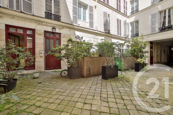 Appartement F2 à vendre  2 pièces - 31,72 m 2   PARIS  - 75009