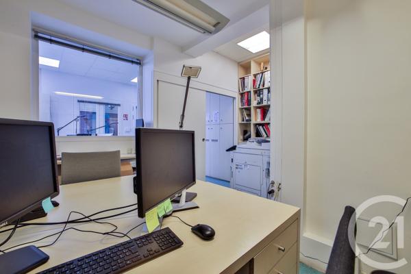 Appartement F2 à vendre  2 pièces - 31,72 m 2   PARIS  - 75009