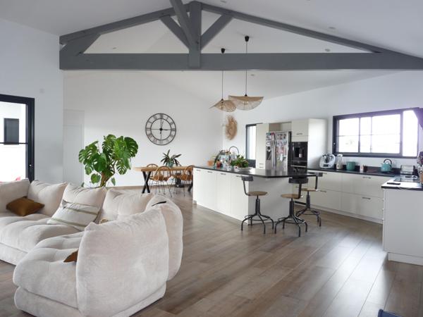 Vente / Maison avec dépendance