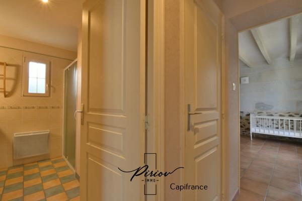 Propriété au charme de l'ancien - comprenant 2 gîtes - dépendances