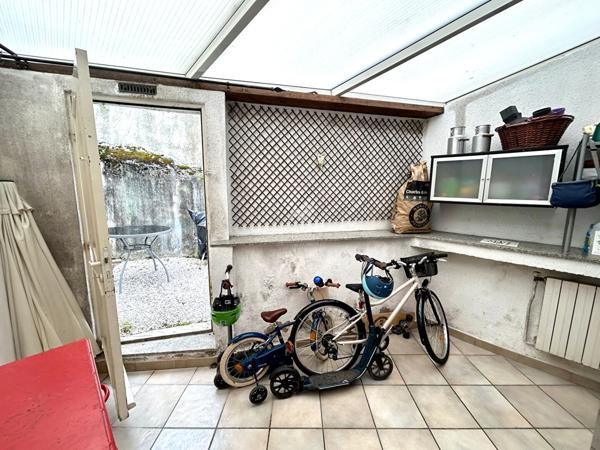 Maison Vaux Sur Seine 5 pièce(s) 70 m2 €239 000 ** - Référence 1132