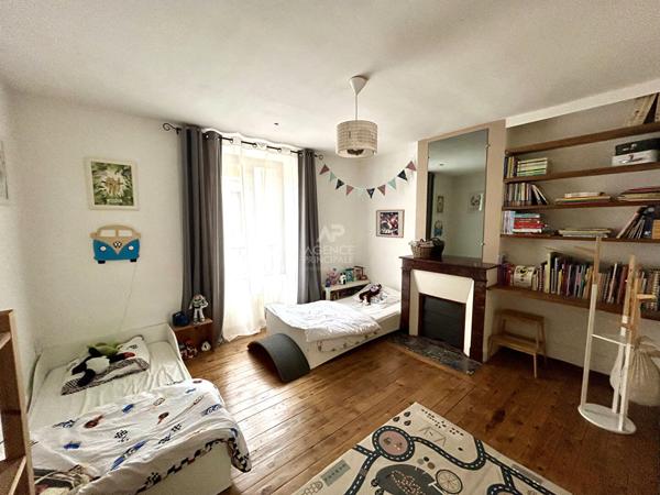 Maison Vaux Sur Seine 5 pièce(s) 70 m2 €239 000 ** - Référence 1132
