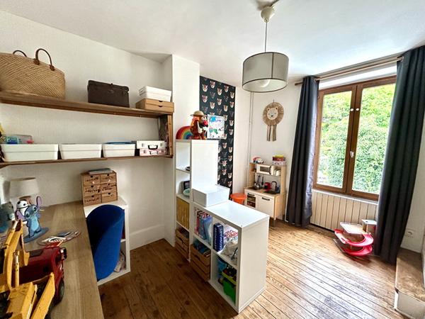 Maison Vaux Sur Seine 5 pièce(s) 70 m2 €239 000 ** - Référence 1132