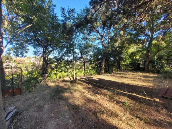 remise de 50 m² sur terrain viabilisé de 700m²